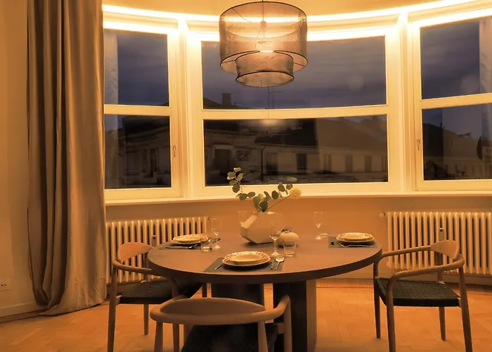 Giselda Suite - Oval