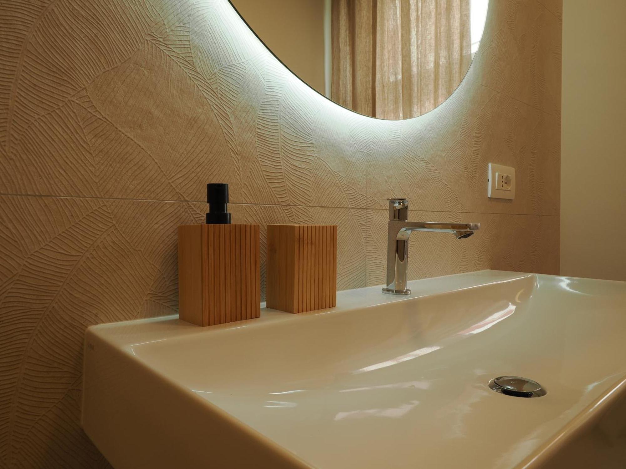 Giselda - Oval Appartement *